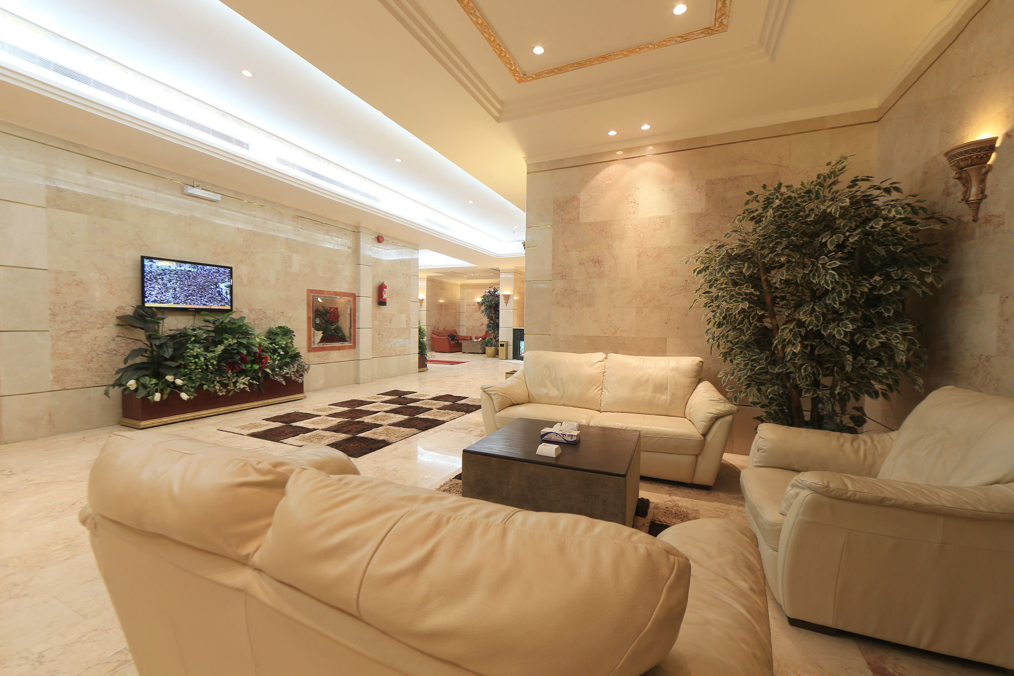 Snood Al Azizya Hotel 3*